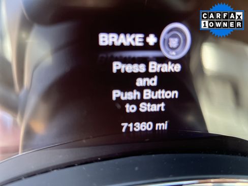 Used 2018 Jeep Grand Cherokee Altitude AWD/4WD image 6