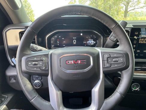 Used 2023 GMC Sierra 1500 Elevation image 29