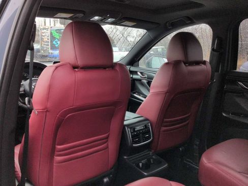 Used 2021 MAZDA CX-9 Carbon Edition image 19