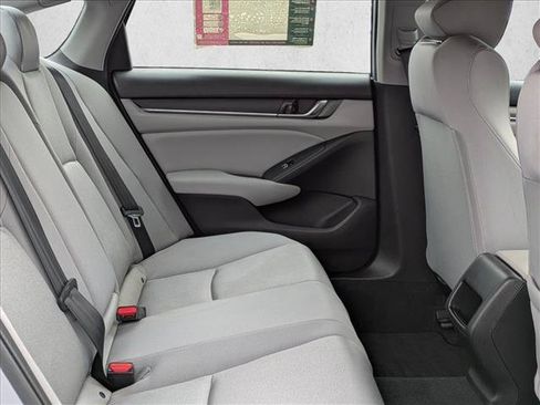 Used 2018 Honda Accord LX image 22