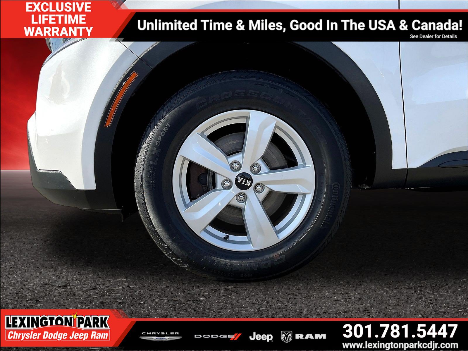 Used 2021 Kia Sorento LX AWD/4WD image 34