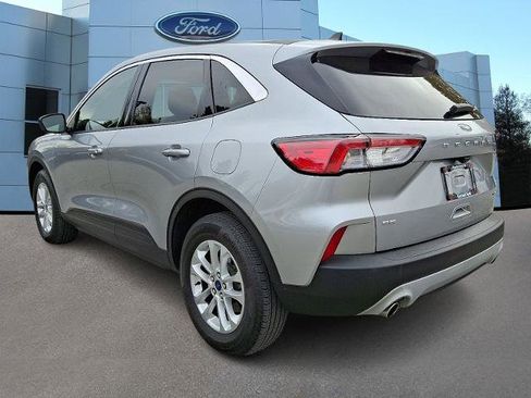 Certified 2022 Ford Escape SE w/ Convenience Package image 4