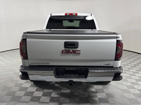 Used 2017 GMC Sierra 1500 SLT w/ SLT Premium Package AWD/4WD image 6
