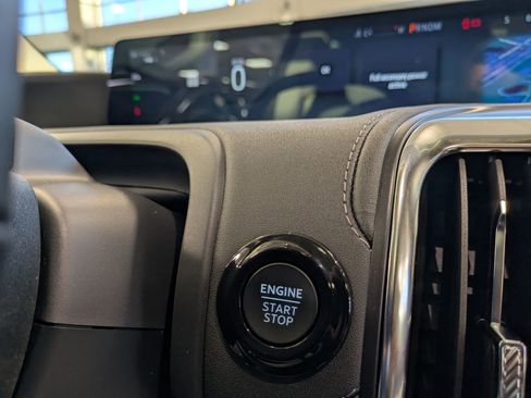 New 2025 Ford Expedition Platinum w/ Platinum Ultimate Package image 20