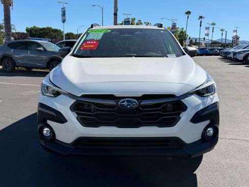 Used 2024 Subaru Crosstrek 2.5i Limited AWD/4WD image 2