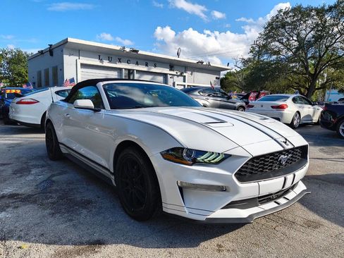 Used 2022 Ford Mustang Premium RWD image 16