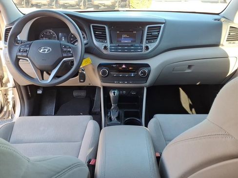 Used 2016 Hyundai Tucson SE image 6