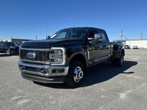 Used 2024 Ford F350 Lariat w/ Lariat Ultimate Package image 4