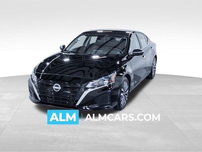 Used 2025 Nissan Altima 2.5 SV
