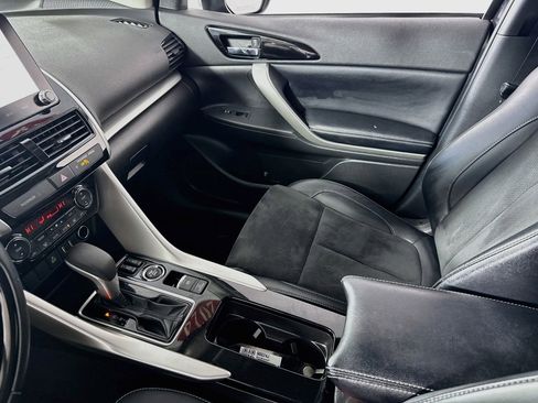 Used 2024 Mitsubishi Eclipse Cross SE AWD/4WD image 22