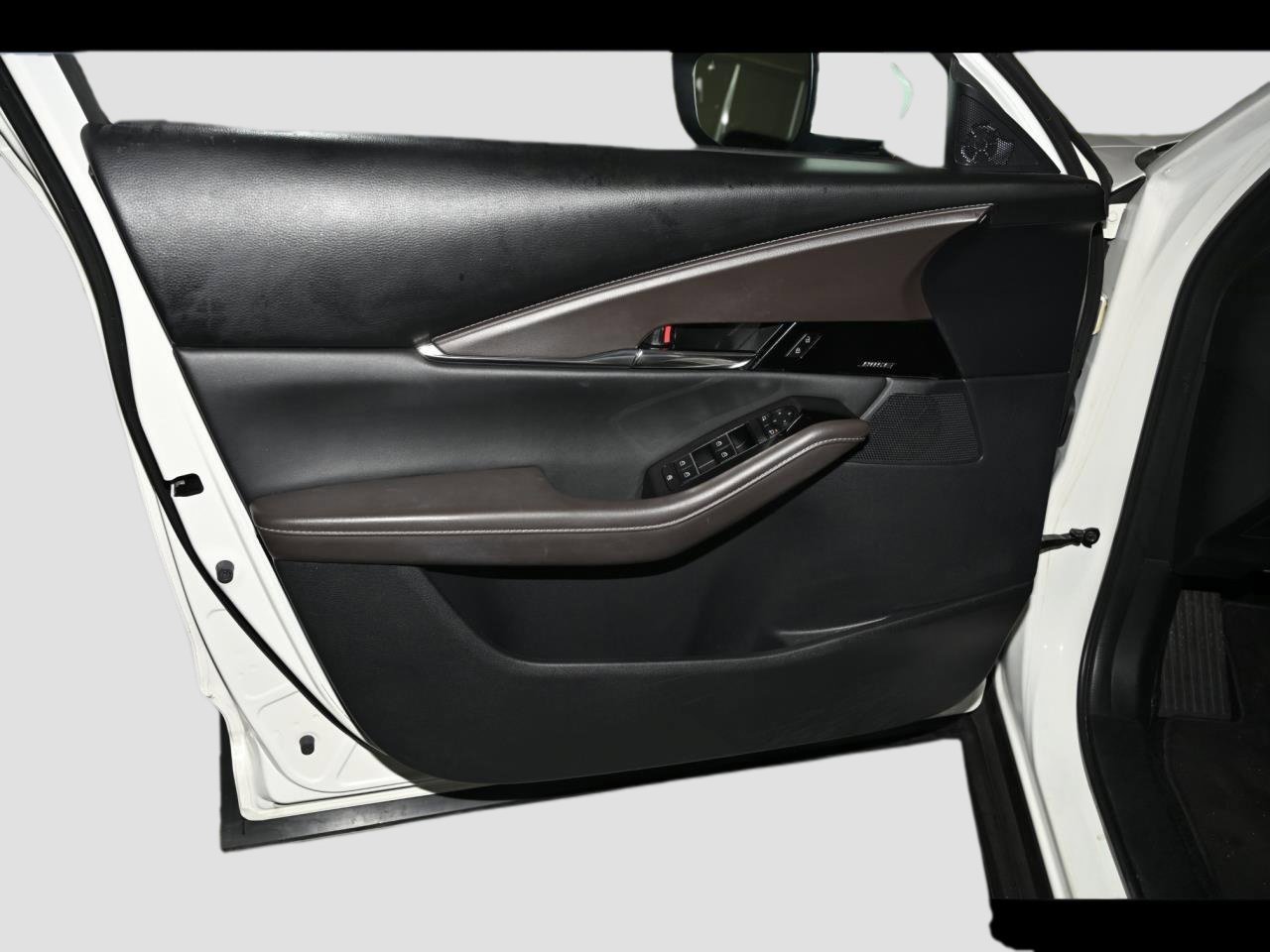 Certified 2024 MAZDA CX-30 AWD 2.5 S w/ Premium Package image 21
