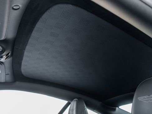 Used 2026 Aston Martin DB12 Coupe RWD image 28