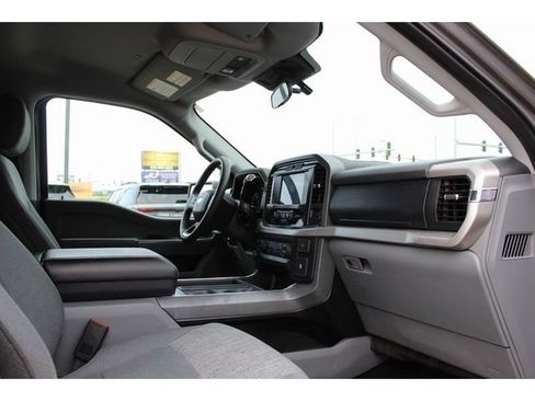Used 2022 Ford F150 XLT AWD/4WD image 18