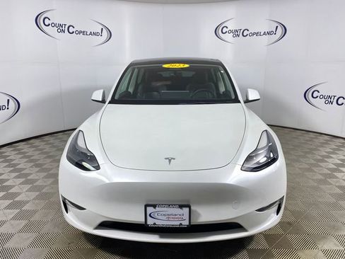 Used 2023 Tesla Model Y Long Range image 2