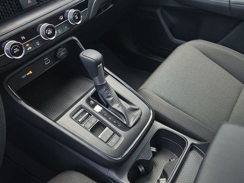 Certified 2025 Honda CR-V LX image 24