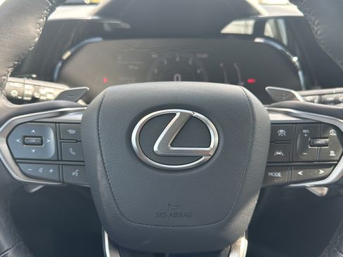 Used 2024 Lexus NX 250 FWD w/ Cold Area Package image 13