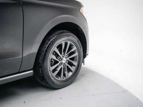 Used 2020 Ford Expedition Max Limited AWD/4WD image 11