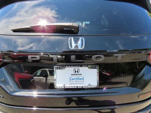 Used 2024 Honda Pilot TrailSport image 7