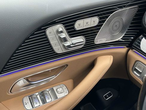 New 2026 Mercedes-Benz GLS 450 4MATIC image 37