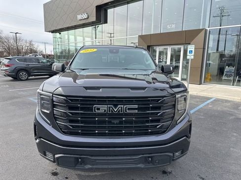 Used 2022 GMC Sierra 1500 Elevation w/ Elevation Premium Package image 34