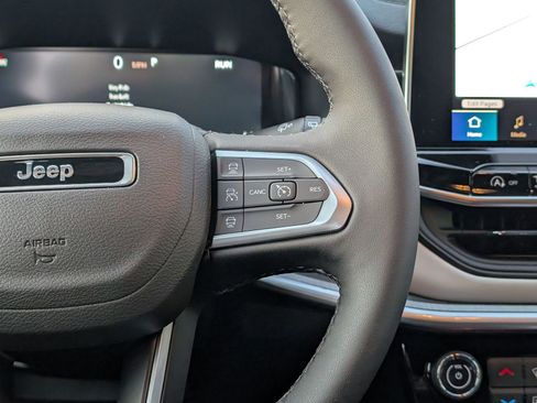 New 2026 Jeep Compass Limited w/ Sun, Sound & Navigation Group image 16