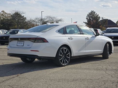 New 2025 Honda Accord Touring image 18
