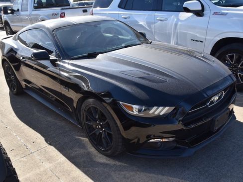 Used 2015 Ford Mustang GT Premium w/ Equipment Group 401A image 4
