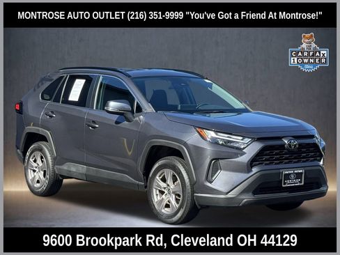 Used 2022 Toyota RAV4 XLE image 1