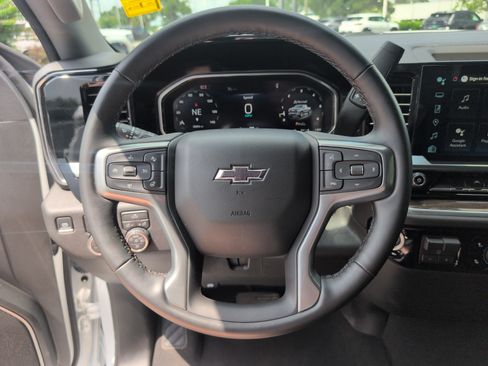 Used 2026 Chevrolet Silverado 1500 RST RWD image 23