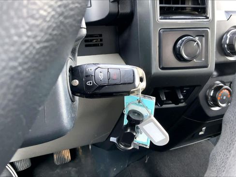 Used 2022 Ford F250 XLT AWD/4WD image 14