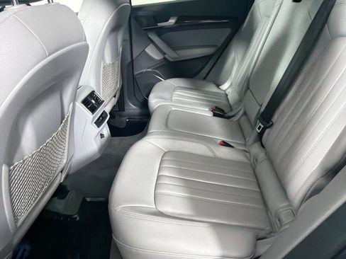 Used 2019 Audi Q5 2.0T Premium AWD/4WD image 18
