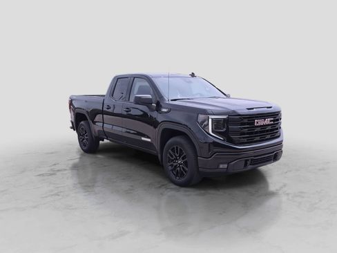 Used 2025 GMC Sierra 1500 Elevation AWD/4WD image 2
