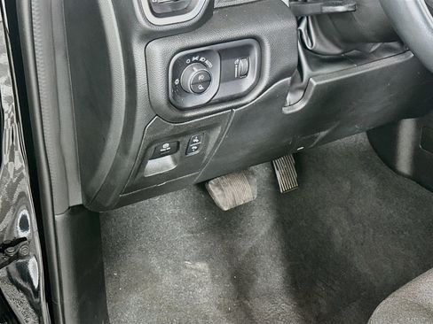Used 2023 RAM 1500 Big Horn AWD/4WD image 16