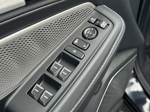 Certified 2024 Acura MDX SH-AWD w/ Technology Package image 18