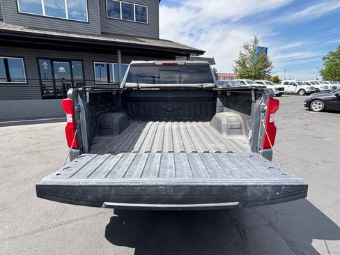 Used 2021 Chevrolet Silverado 1500 LTZ AWD/4WD image 6
