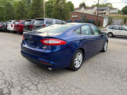 Used 2015 Ford Fusion SE FWD image 5