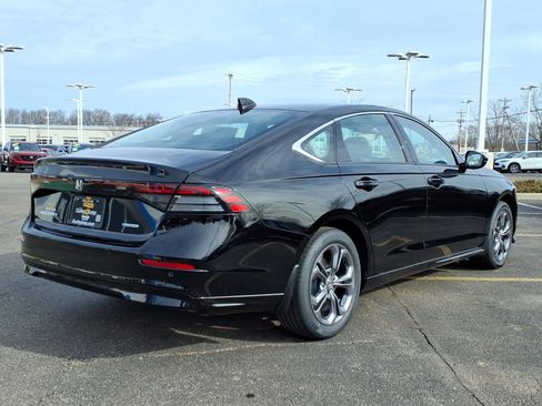 New 2026 Honda Accord EX-L image 10
