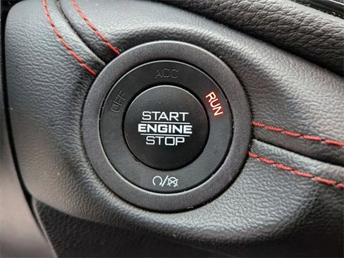 Certified 2024 Dodge Durango GT image 18