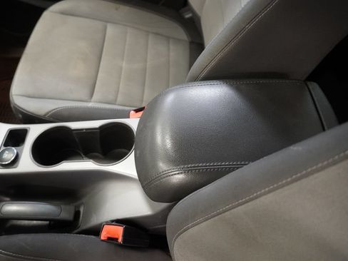 Used 2013 Ford Escape SE FWD image 22