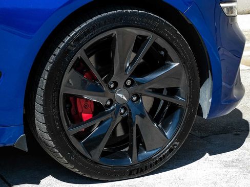 Used 2023 Genesis G70 3.3T w/ Sport Prestige Package image 60