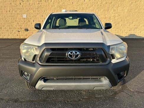 Used 2014 Toyota Tacoma 4x4 Access Cab V6 image 8