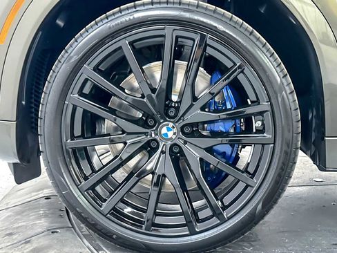 New 2026 BMW X6 M60i image 25