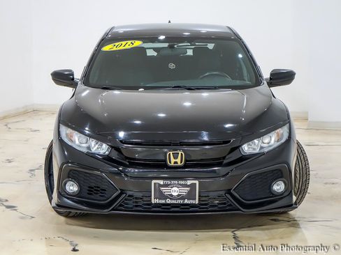 Used 2018 Honda Civic Sport image 5
