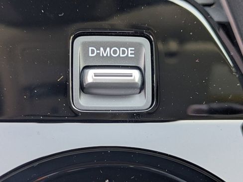 New 2025 Nissan Murano SL w/ Cargo Package AWD/4WD image 21