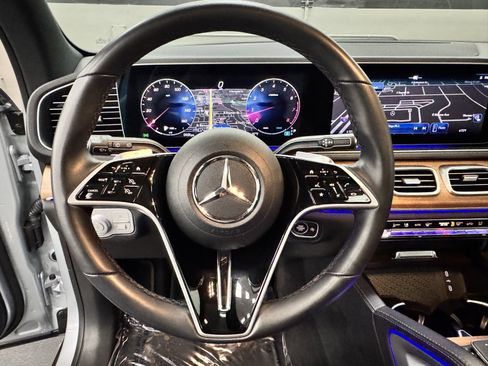 Certified 2025 Mercedes-Benz GLE 350 4MATIC image 28