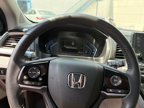 Used 2023 Honda Odyssey Touring image 23