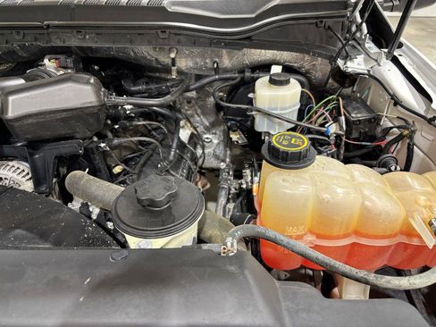 Used 2018 Ford F350 XL image 25