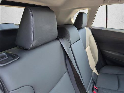 Used 2025 Toyota Corolla Cross XLE w/ Convenience Package AWD/4WD image 21