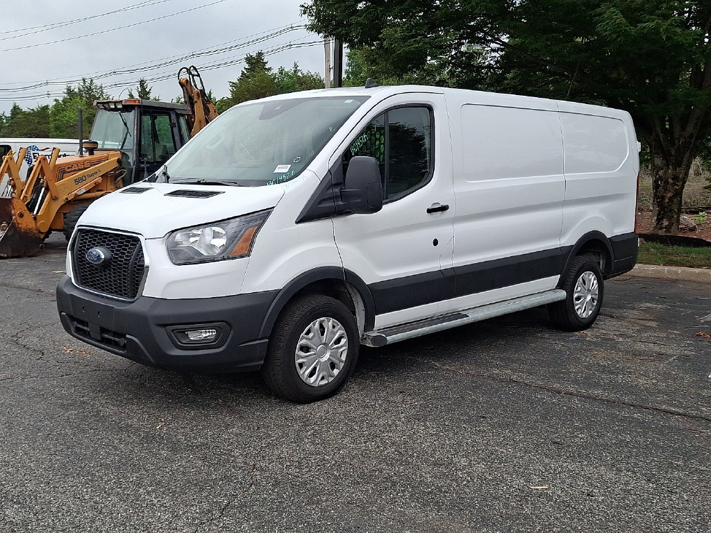 Certified 2025 Ford Transit 250 Low Roof w/ Exterior Upgrade Package RWD image 6