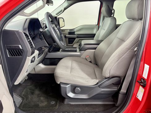 Used 2020 Ford F150 XLT image 13